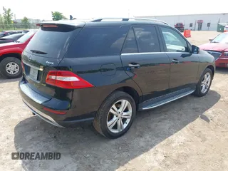 2014 Mercedes-Benz M 350 with VIN 4JGDA5HB9EA418457, listed as a IAAI auction lot 42403893 with 161,206 mi miles and . Bid and sale history available at DreamBid. Image 4.