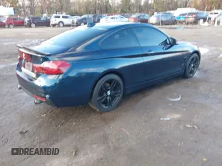 2014 BMW 4 Series 428i xDrive z VIN WBA3N9C55EF722107, wystawiony jako IAAI lot #40860541 z przebiegiem 95 666 mil mil oraz . Historia ofert i sprzedaży dostępna na DreamBid. Obrazek 4.