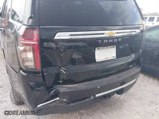 2021 Chevrolet Tahoe LT with VIN 1GNSCNKD8MR248213, listed as a IAAI auction lot 41173322 with 121,393 mi miles. Bid and sale history available at carsss.com. Image 19.