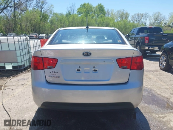 2010 Kia Forte LX with VIN KNAFT4A29A5061695, listed as a IAAI auction lot 42034559 with 114,470 mi miles. Bid and sale history available at carsss.com. Image 16.