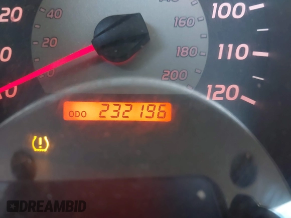 2010 Toyota Tacoma with VIN 5TENX4CN2AZ680940, listed as a IAAI auction lot 41735664 with 232,196 mi miles. Bid and sale history available at carsss.com. Image 15.
