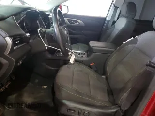 2018 Chevrolet Traverse LT Cloth z VIN 1GNERGKW7JJ263126, wystawiony jako Copart lot #52951655 z przebiegiem 118 356 mil mil oraz Szkoda całkowita • Salvage title. Historia ofert i sprzedaży dostępna na DreamBid. Obrazek 7.