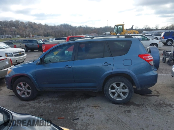 2009 Toyota RAV4 Ltd with VIN 2T3BK31V89W011156, listed as a IAAI auction lot 41139389 with 198,934 mi miles. Bid and sale history available at carsss.com. Image 14.