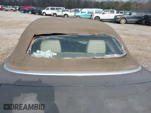 2003 Audi A4 1.8T with VIN WAUAC48H13K028750, listed as a IAAI auction lot 41539326 with 215,152 mi miles. Bid and sale history available at carsss.com. Image 13.