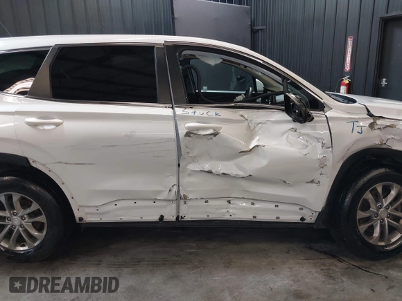 2020 Hyundai Santa Fe SE with VIN 5NMS2CAD8LH163523, listed as a IAAI auction lot 42123756 with 72,992 mi miles and . Bid and sale history available at DreamBid. Image 21.