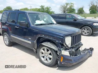 2012 Jeep Liberty Sport z VIN 1C4PJMAK1CW204004, wystawiony jako IAAI lot #42488404 z przebiegiem 142 619 mil mil oraz . Historia ofert i sprzedaży dostępna na DreamBid. Obrazek 1.
