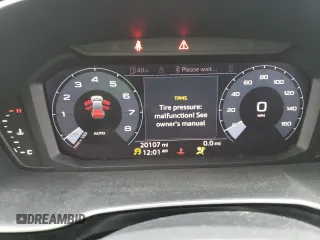 2021 Audi Q3 S line Premium with VIN WA1DECF38M1012560, listed as a Copart auction lot 40304343 with 20,107 mi miles. Bid and sale history available at carsss.com. Image 9.