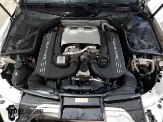 2016 Mercedes-Benz C 63 S AMG z VIN 55SWF8HB7GU098273, wystawiony jako Copart lot #86781954 z przebiegiem 107 642 mil mil oraz Szkoda całkowita • Salvage title. Historia ofert i sprzedaży dostępna na DreamBid. Obrazek 12.