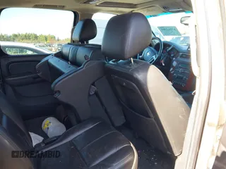 2011 Chevrolet Suburban LT с VIN 1GNSKJE3XBR126576, выставлен на аукционе IAAI как лот 42093300 с пробегом 255 976 миль миль и . История ставок и продаж доступна на DreamBid. Изображение 8.
