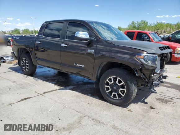 2021 Toyota Tundra Limited z VIN 5TFHY5F19MX967759, wystawiony jako Copart lot #56685535 z przebiegiem 44 146 mil mil oraz Szkoda całkowita • Salvage title. Historia ofert i sprzedaży dostępna na DreamBid. Obrazek 4.