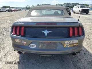 2015 Ford Mustang V6 z VIN 1FATP8EM9F5372568, wystawiony jako Copart lot #57635655 z przebiegiem 85 856 mil mil oraz Szkoda całkowita • Salvage title. Historia ofert i sprzedaży dostępna na DreamBid. Obrazek 6.