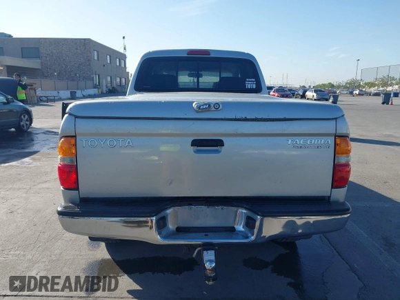 2003 Toyota Tacoma PreRunner z VIN 5TEGN92N63Z152916, wystawiony jako IAAI lot #42153765 z przebiegiem 229 221 mil mil oraz . Historia ofert i sprzedaży dostępna na DreamBid. Obrazek 16.