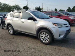 2014 Toyota RAV4 LE with VIN 2T3ZFREV0EW080580, listed as a Copart auction lot 62458665 with 298,133 mi miles and Clean title. Bid and sale history available at DreamBid. Image 4.