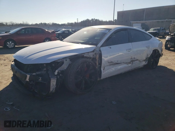 2021 Audi RS 7 z VIN WUAPCBF2XMN904458, wystawiony jako Copart lot #80066123 z przebiegiem 34 772 mil mil oraz . Historia ofert i sprzedaży dostępna na DreamBid. Obrazek 1.