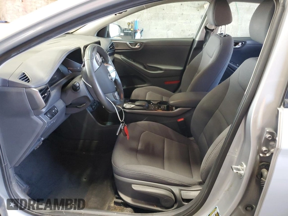2020 Hyundai Ioniq SE with VIN KMHC75LJ2LU060719, listed as a Copart auction lot 81160044 with 44,770 mi miles and Salvage title. Bid and sale history available at DreamBid. Image 7.