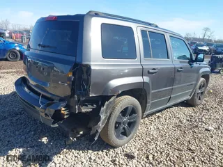 2014 Jeep Patriot Sport with VIN 1C4NJPBA0ED758437, listed as a IAAI auction lot 41532633 with 138,572 mi miles. Bid and sale history available at carsss.com. Image 4.