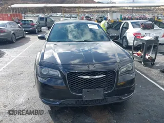 2018 Chrysler 300 with VIN 2C3CCABGXJH239934, listed as a IAAI auction lot 41517944 with 140,699 mi miles. Bid and sale history available at carsss.com. Image 12.