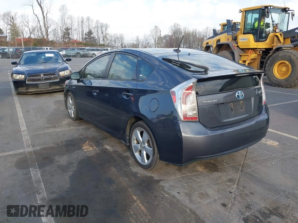 2013 Toyota Prius One with VIN JTDKN3DU7D1647732, listed as a IAAI auction lot 41845908 with 314,942 mi miles and . Bid and sale history available at DreamBid. Image 3.