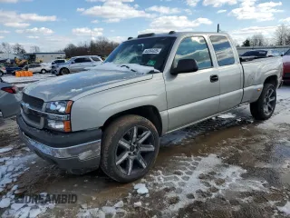 2005 Chevrolet Silverado 1500 LS z VIN 2GCEK19T651191888, wystawiony jako Copart lot #44204425 z przebiegiem Nie podano mil oraz Szkoda całkowita • Salvage title. Historia ofert i sprzedaży dostępna na DreamBid. Obrazek 1.