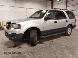 2015 Ford Expedition XL z VIN 1FMJU1GT2FEF24210, wystawiony jako IAAI lot #42146158 z przebiegiem 213 276 mil mil oraz . Historia ofert i sprzedaży dostępna na DreamBid. Obrazek 2.