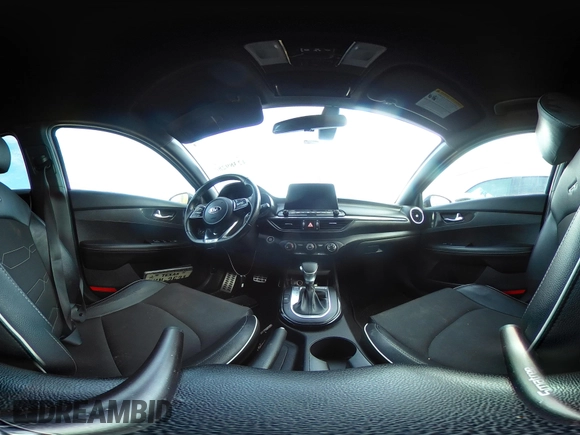2021 Kia Forte GT-Line z VIN 3KPF34AD7ME341063, wystawiony jako IAAI lot #42389280 z przebiegiem 74 703 mil mil oraz . Historia ofert i sprzedaży dostępna na DreamBid. Obrazek 20.