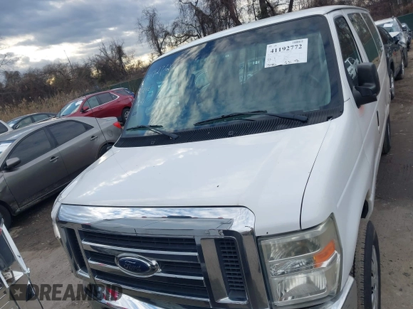 2010 Ford Econoline Passenger XL с VIN 1FBSS3BL6ADA81371, выставлен на аукционе IAAI как лот 41192772 с пробегом 154 886 миль миль и . История ставок и продаж доступна на DreamBid. Изображение 12.