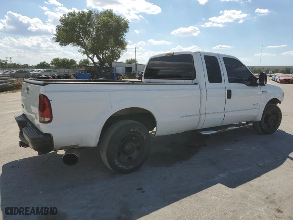 2006 Ford Super Duty F-250 XL with VIN 1FTSX20PX6ED12335, listed as a Copart auction lot 50891845 with 196,720 mi miles and Salvage Title. Bid and sale history available at carsss.com. Image 3.