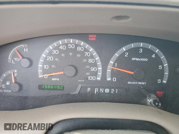 2001 Ford F-150 XL with VIN 1FTRX18L61NB63912, listed as a Copart auction lot 46839725 with 198,649 mi miles and Salvage Title. Bid and sale history available at carsss.com. Image 9.