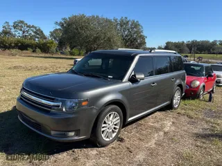 2016 Ford Flex SEL with VIN 2FMGK5C83GBA09724, listed as a Copart auction lot 83862724 with 188,103 mi miles and Clean Title. Bid and sale history available at carsss.com. Image 2.