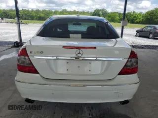 2008 Mercedes-Benz E 350 Luxury z VIN WDBUF56X18B271715, wystawiony jako Copart lot #56714945 z przebiegiem 120 811 mil mil oraz Szkoda całkowita • Salvage title. Historia ofert i sprzedaży dostępna na DreamBid. Obrazek 6.