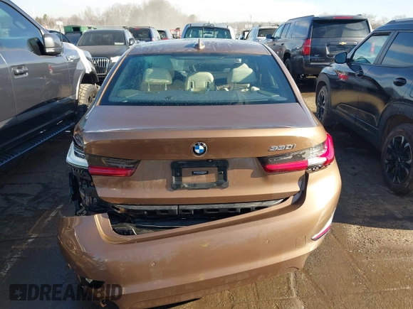 2019 BMW 3 Series 330i with VIN WBA5R1C56KAK08371, listed as a IAAI auction lot 41671953 with 52,433 mi miles and . Bid and sale history available at DreamBid. Image 16.