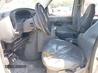2003 Ford Econoline Passenger XL with VIN 1FBSS31L33HA12571, listed as a IAAI auction lot 42268424 with 170,739 mi miles and . Bid and sale history available at DreamBid. Image 5.