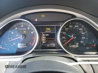 2015 Audi Q7 S line Prestige z VIN WA1DGAFE2FD005265, wystawiony jako Copart lot #65850295 z przebiegiem 199 750 mil mil oraz Czysty tytuł • Clean title. Historia ofert i sprzedaży dostępna na DreamBid. Obrazek 9.