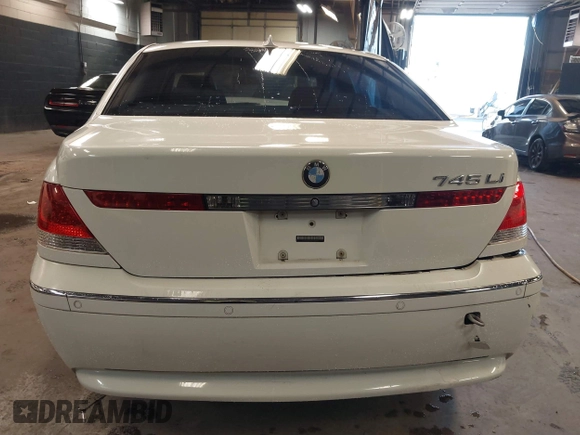 2003 BMW 7 Series 745Li with VIN WBAGN63463DR08268, listed as a IAAI auction lot 41355287 with 210,333 mi miles and . Bid and sale history available at DreamBid. Image 16.