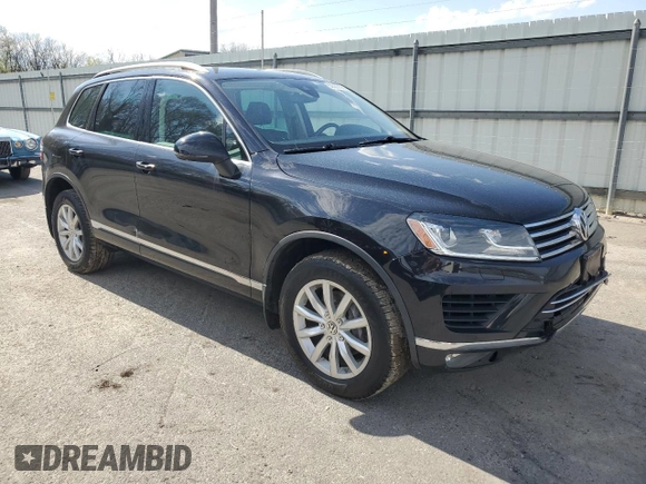 2017 Volkswagen Touareg Sport with VIN WVGEF7BP9HD004779, listed as a Copart auction lot 53530135 with 224,866 mi miles and Clean Title. Bid and sale history available at DreamBid. Image 4.