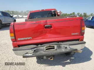 2005 GMC Sierra 2500HD SLT z VIN 1GTHK23275F841193, wystawiony jako Copart lot #75855694 z przebiegiem 288 414 mil mil oraz Szkoda całkowita • Salvage title. Historia ofert i sprzedaży dostępna na DreamBid. Obrazek 6.