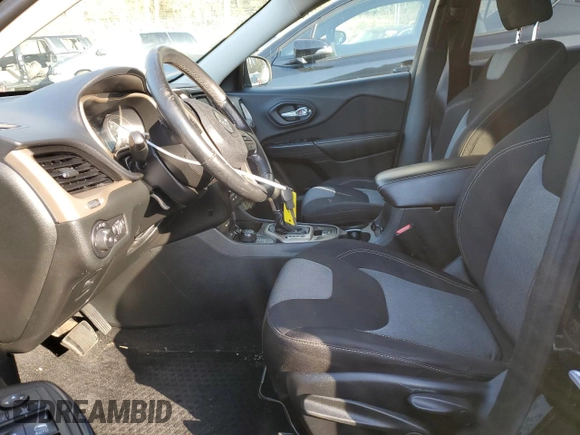 2014 Jeep Cherokee Latitude with VIN 1C4PJMCS3EW152682, listed as a Copart auction lot 48500135 with 111,263 mi miles and Salvage Title. Bid and sale history available at carsss.com. Image 7.