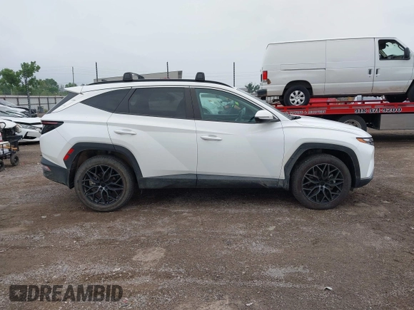 2023 Hyundai Tucson SEL with VIN 5NMJFCAE0PH197194, listed as a IAAI auction lot 42241030 with 17,764 mi miles and . Bid and sale history available at DreamBid. Image 13.