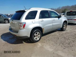 2009 Chevrolet Equinox LT w/1LT with VIN 2CNDL33F396236944, listed as a IAAI auction lot 41625868 with 229,583 mi miles. Bid and sale history available at carsss.com. Image 4.