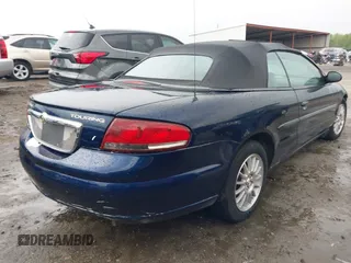 2005 Chrysler Sebring Touring with VIN 1C3EL55R95N562141, listed as a IAAI auction lot 41947521 with 108,414 mi miles and . Bid and sale history available at DreamBid. Image 4.