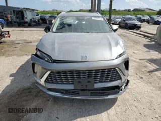 2024 Buick Envision Avenir with VIN LRBFZSE44RD058379, listed as a Copart auction lot 52585945 with 2,284 mi miles and Salvage Title. Bid and sale history available at carsss.com. Image 5.