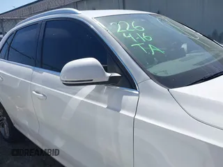 2015 Audi Q3 2.0T Premium Plus with VIN WA1EFCFS9FR002651, listed as a IAAI auction lot 41755613 with 111,281 mi miles. Bid and sale history available at carsss.com. Image 14.