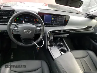 2021 Toyota Mirai XLE с VIN JTDAAAAA9MA000822, выставлен на аукционе Copart как лот 39751294 с пробегом 23 894 миль миль и . История ставок и продаж доступна на DreamBid. Изображение 8.