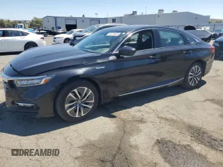 2019 Honda Accord EX z VIN 1HGCV3F41KA009217, wystawiony jako Copart lot #64319695 z przebiegiem 97 271 mil mil oraz Szkoda całkowita • Salvage title. Historia ofert i sprzedaży dostępna na DreamBid. Obrazek 1.