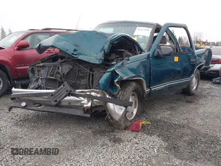 1998 Chevrolet Silverado 1500 with VIN 1GCEK14R6WZ273561, listed as a IAAI auction lot 41472999 with 128,338 mi miles and . Bid and sale history available at DreamBid. Image 2.