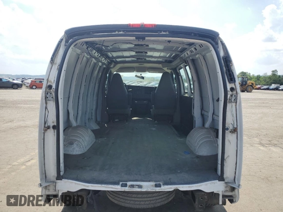 2017 Chevrolet Express Cargo with VIN 1GCWGAFG2H1126060, listed as a Copart auction lot 61141235 with 107,767 mi miles and Salvage title. Bid and sale history available at DreamBid. Image 6.