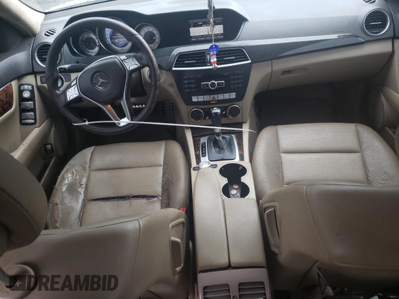 2014 Mercedes-Benz C 250 Sport with VIN WDDGF4HB2ER305342, listed as a Copart auction lot 63803184 with 140,148 mi miles and Non Repairable. Bid and sale history available at DreamBid. Image 8.
