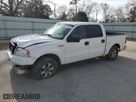 2006 Ford F-150 XLT with VIN 1FTPW12V96KC51012, listed as a Copart auction lot 44041545 with 284,527 mi miles and Salvage Title. Bid and sale history available at carsss.com. Image 1.