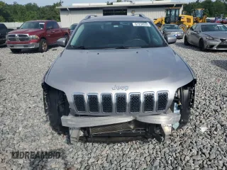 2019 Jeep Cherokee Latitude Plus with VIN 1C4PJLLB7KD202453, listed as a Copart auction lot 61230555 with 141,830 mi miles and Non repairable. Bid and sale history available at DreamBid. Image 5.