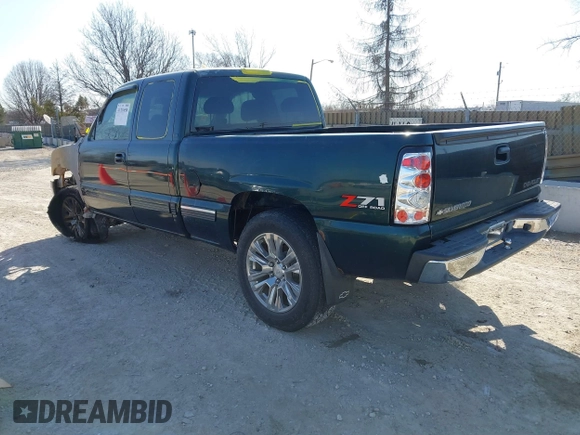 2001 Chevrolet Silverado 1500 LS with VIN 1GCEK19T31E163538, listed as a IAAI auction lot 41781058 with 0 mi miles. Bid and sale history available at carsss.com. Image 3.